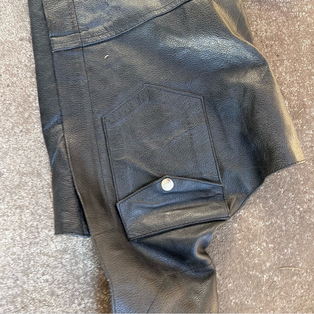Genuine Leather Black Motorcycle Biker Chaps - Picture 5 of 6